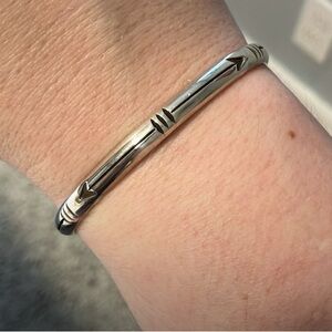 ***SOLD*** Arrow cuff by phoenix silver co size small